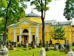 Армянское кладбище на острове Декабристов. Армянская церковь св. Воскресения