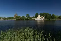 Ольгин пруд в Петродворце