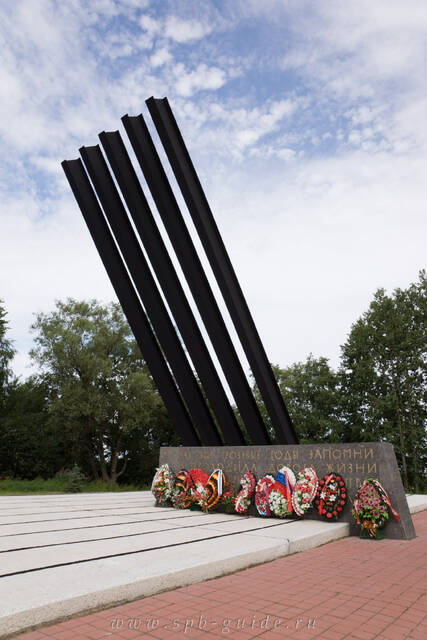 Мемориал «Катюша» 12-й км Дороги жизни