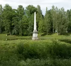 Чесменский обелиск в Гатчине