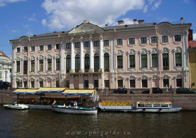 Река Мойка и Строгановский дворец