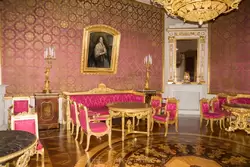 Фото Юсуповского дворца, Красная гостиная