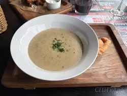 Грибной суп в ресторане «Гриль Factory»