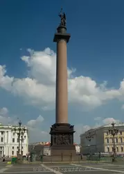 Дворцовая площадь, Александрийская колонна