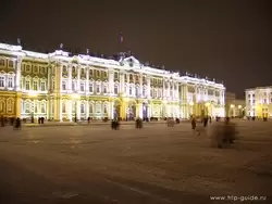 Эрмитаж (Зимний дворец) зимой
