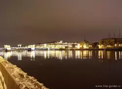 Санкт-Петербург, Нева, Вид на Эрмитаж и Дворцовый мост