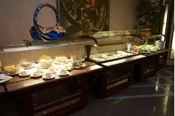 Завтрак «шведский стол» в Синем зале ресторана в гостинице «Нептун»