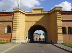 Петропавловская крепость, Николаевские ворота