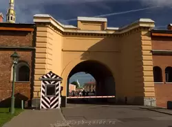 Петропавловская крепость, Никольские ворота