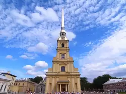 Бархатное небо над Петербургом